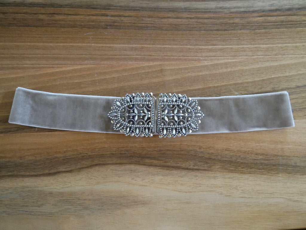 Trachtengürtel Hase Teil 2