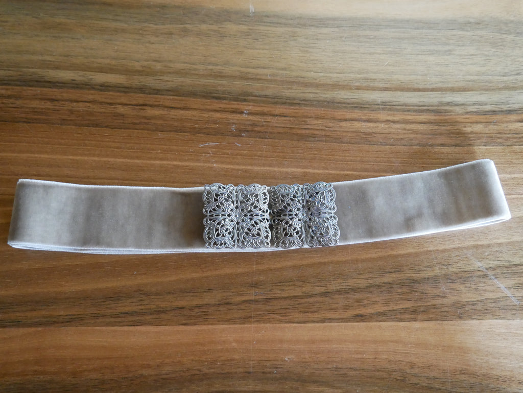 Trachtengürtel Reh Teil 2