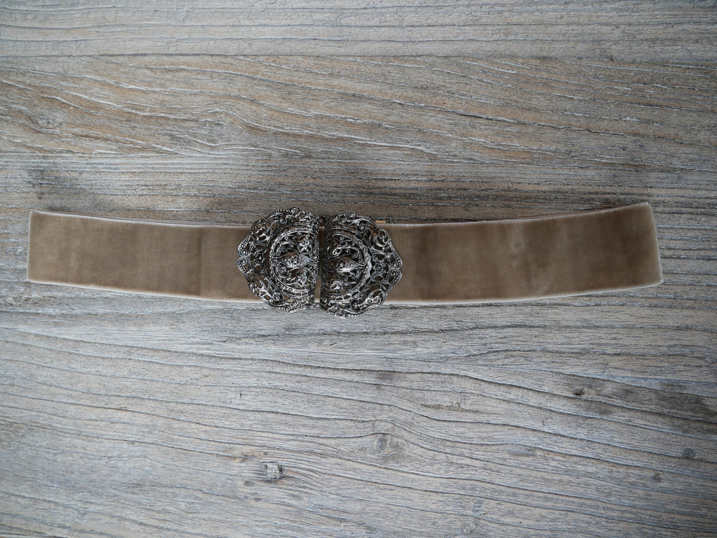 Trachtengürtel Igel Teil 2