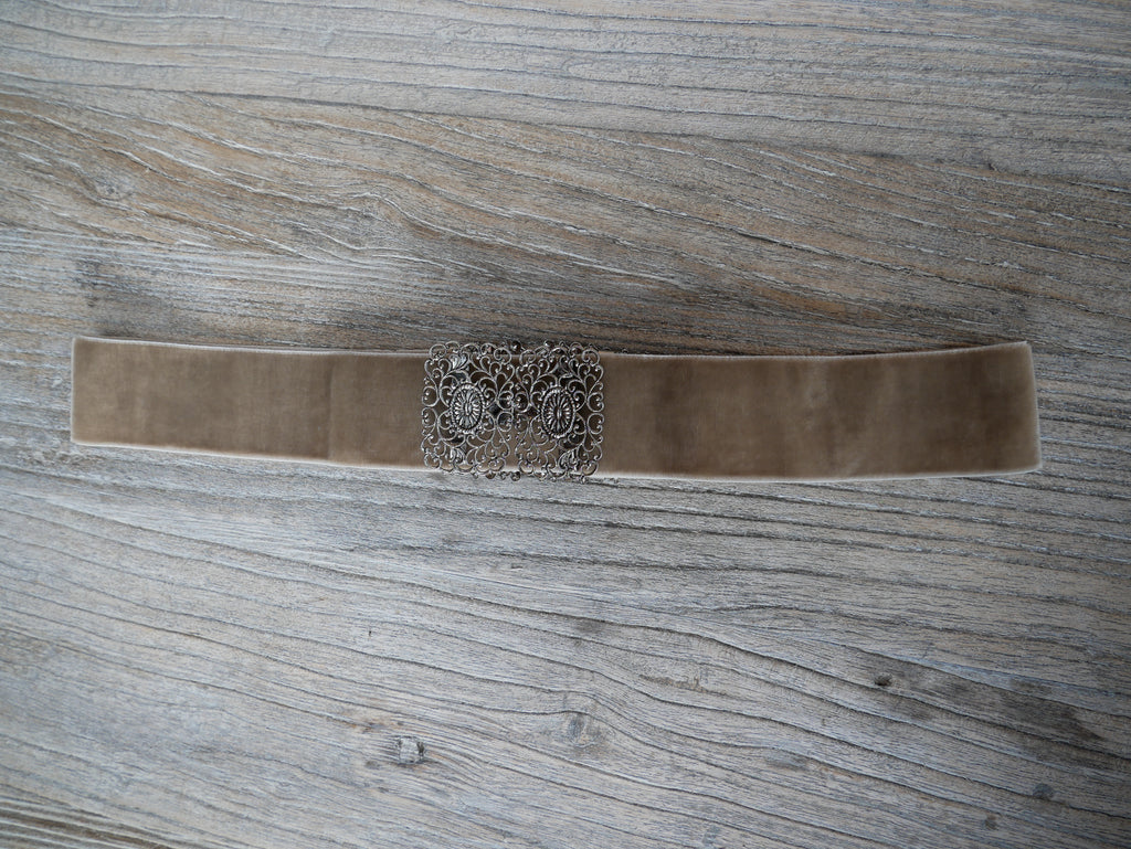 Trachtengürtel Biene Teil 2