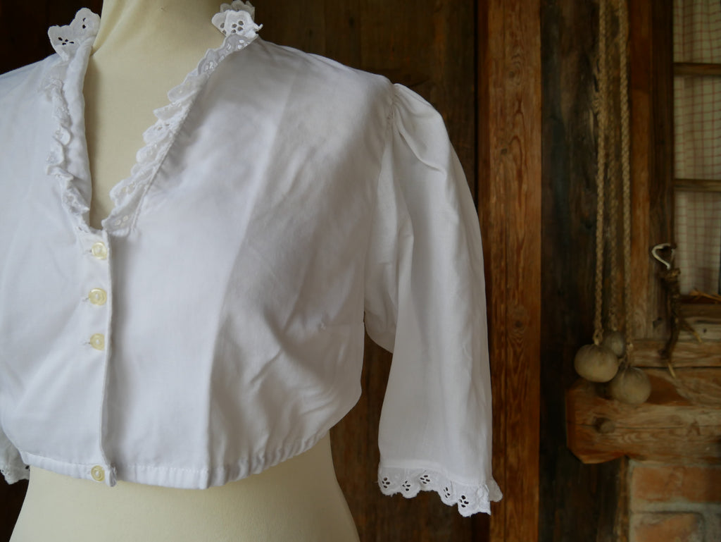 Trachtenbluse