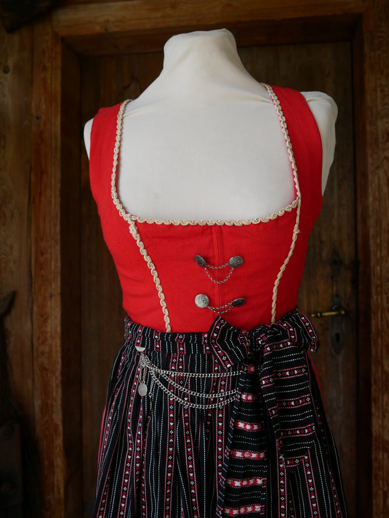 Dirndl