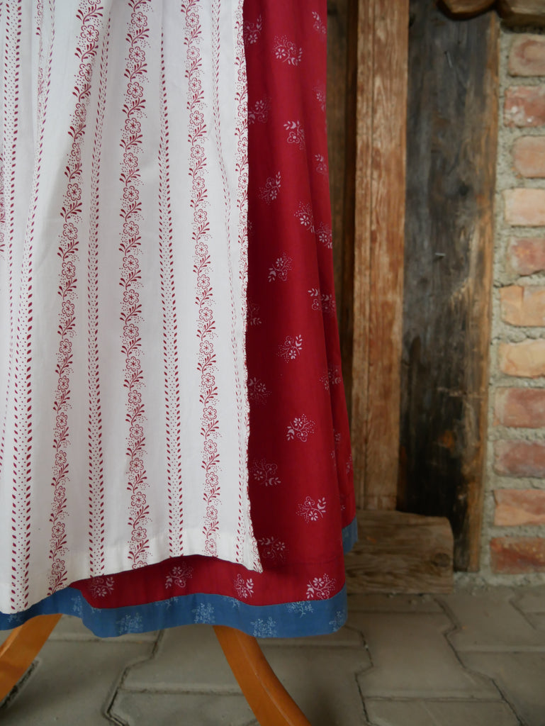 Dirndl mit Jacke