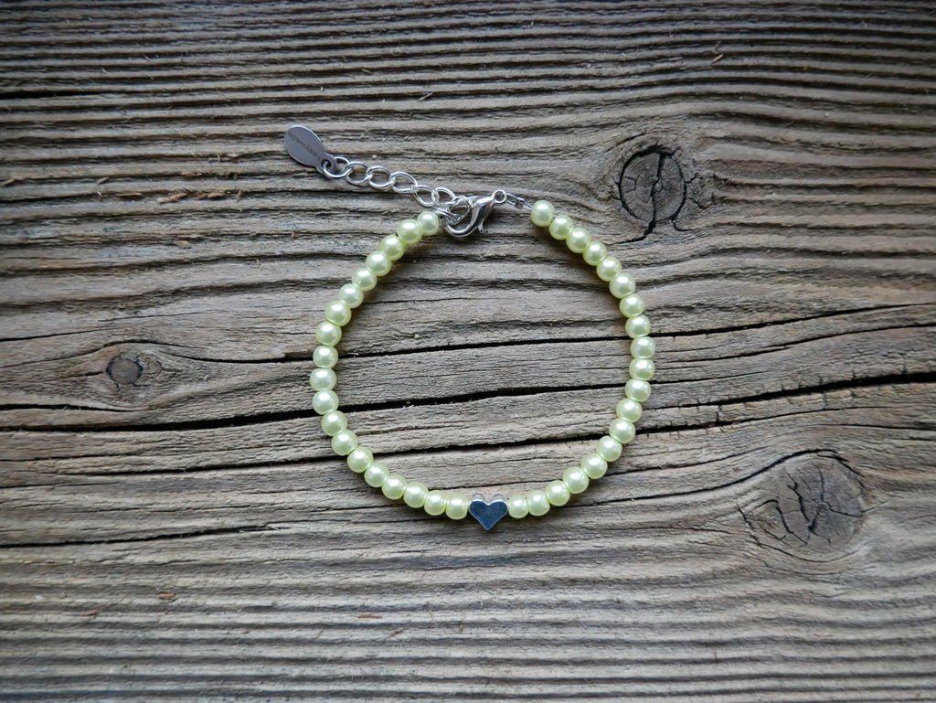 Herzalarmband "hellgrün Wachsperlen"